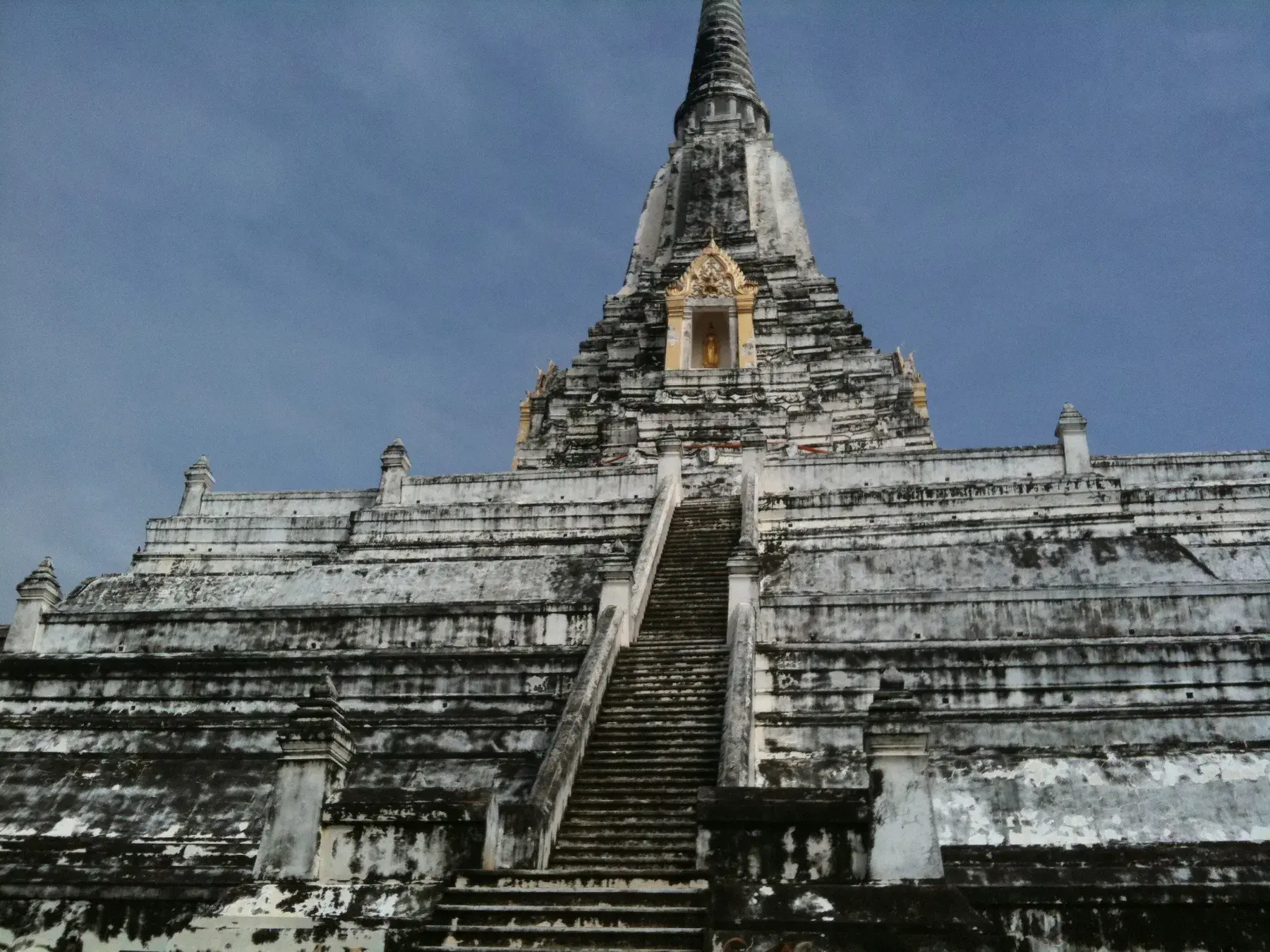 Conjunto histórico de templos en Ayutthaya
