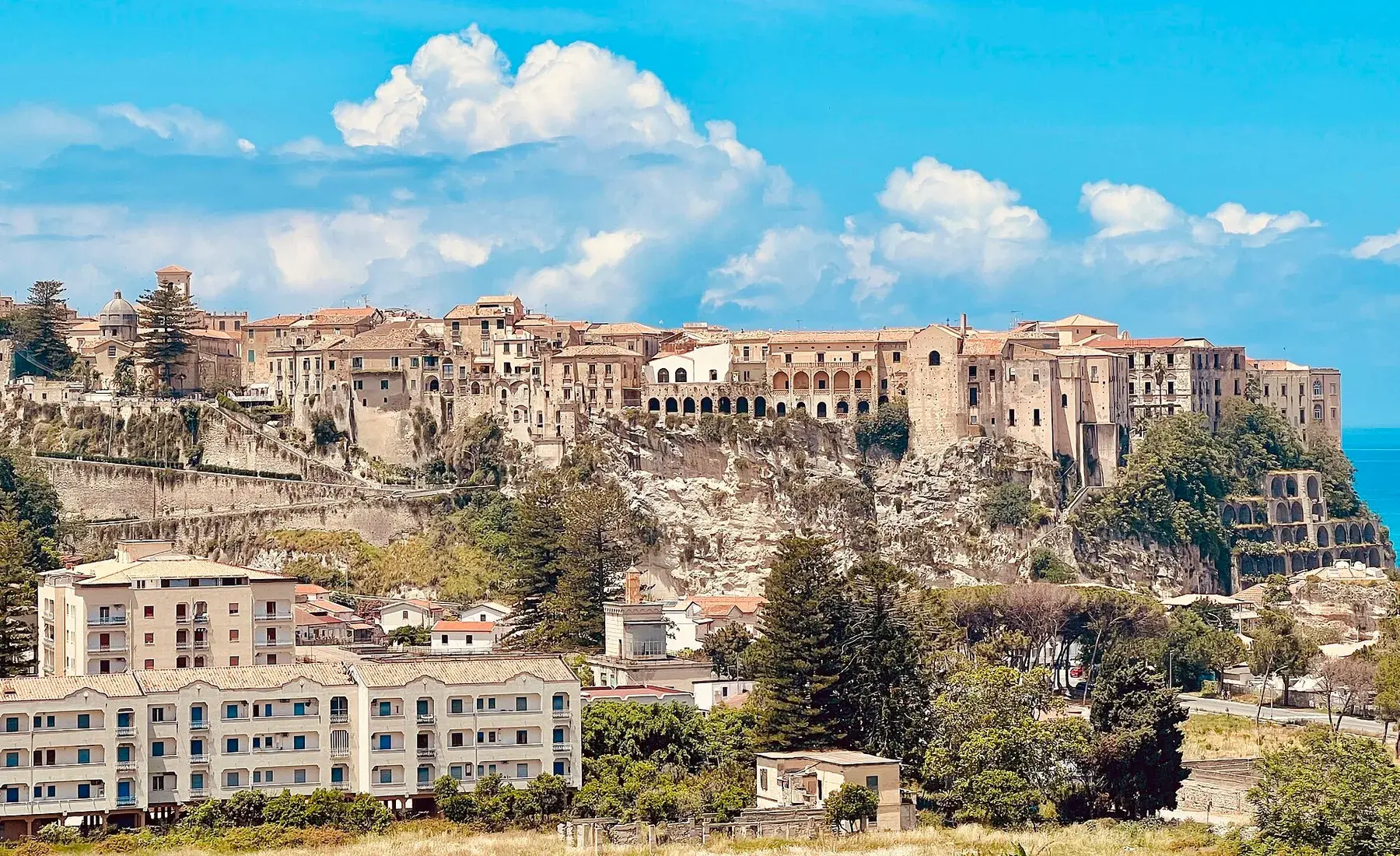 Tropea sobre el mar Tirreno en Calabria