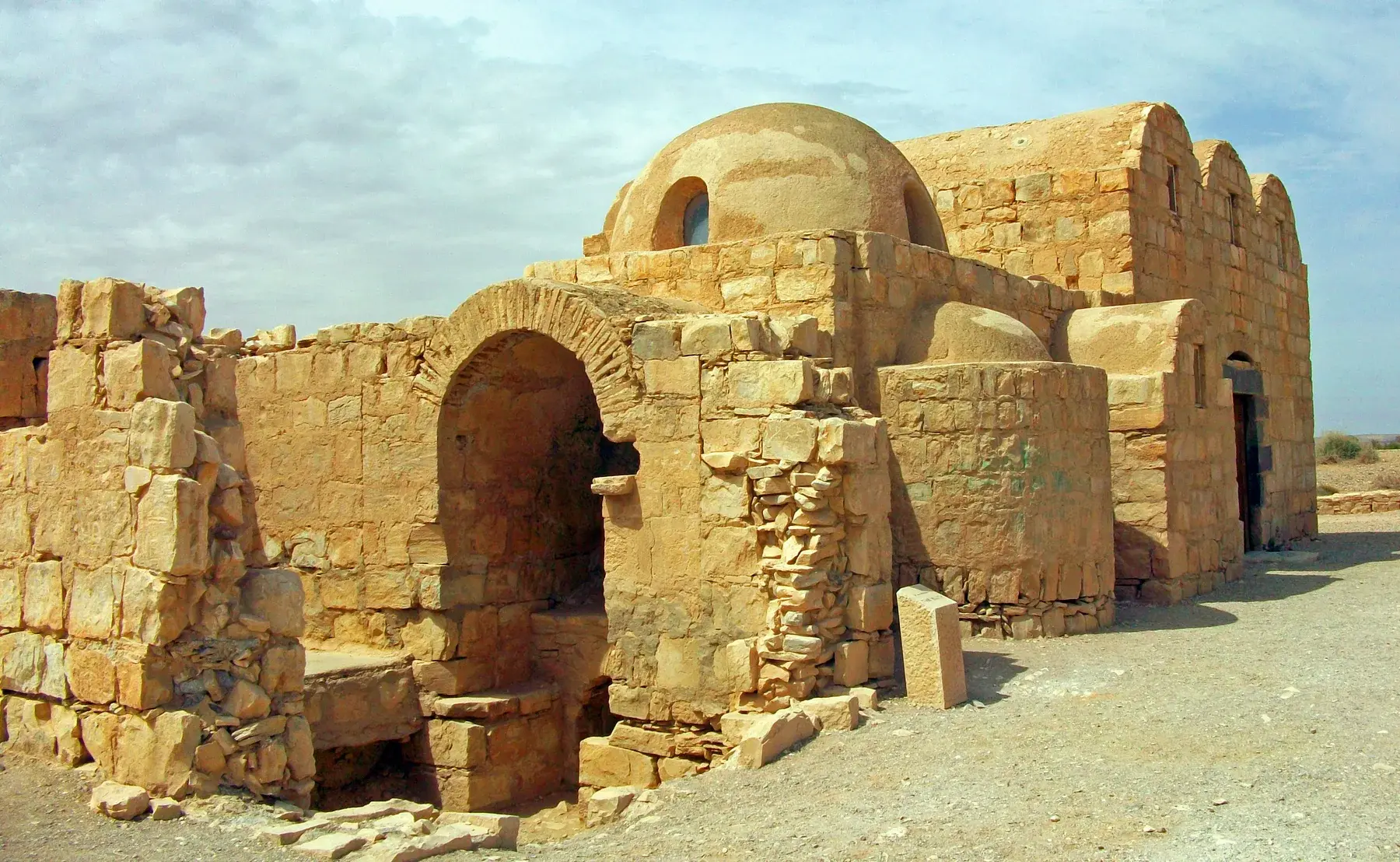 Edificio de Qusayr Amra en el este de Jordania