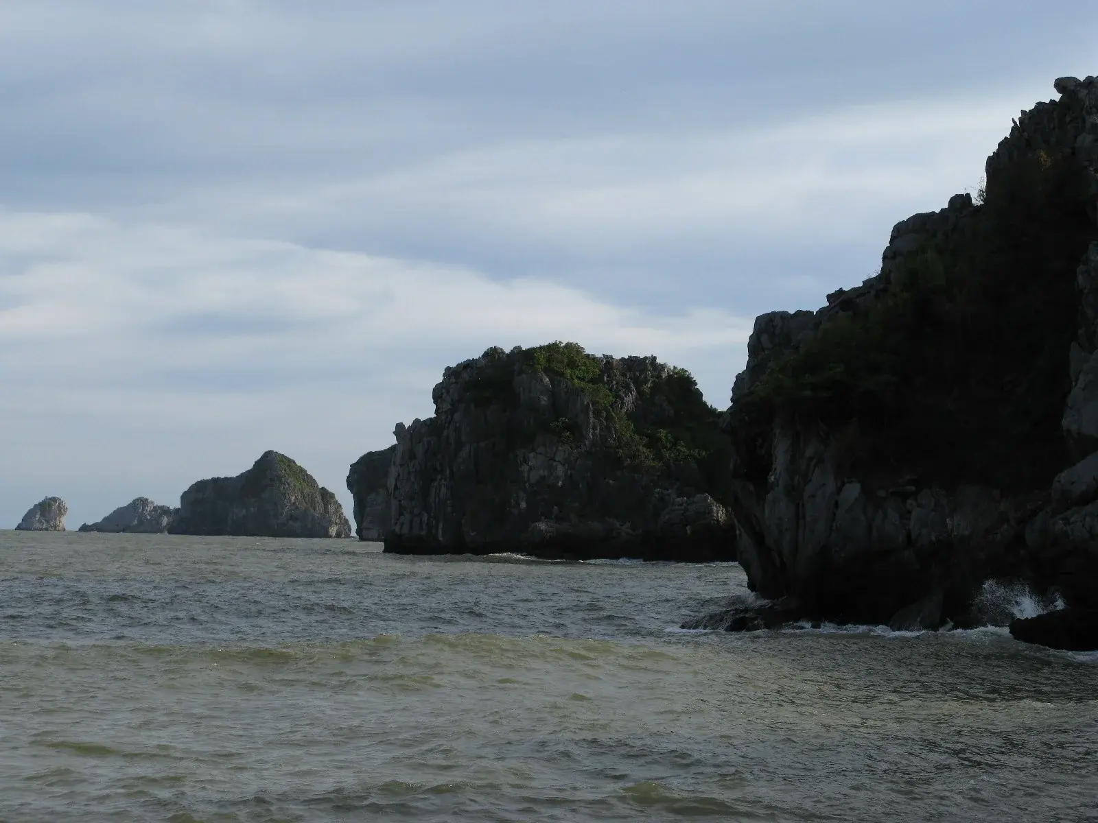 Costa de Cat Ba
