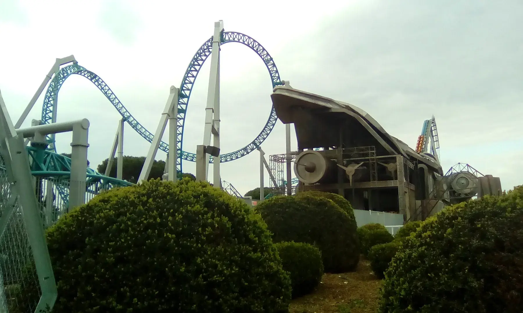 Montaña rusa Altair en Cinecittà World cerca de Roma