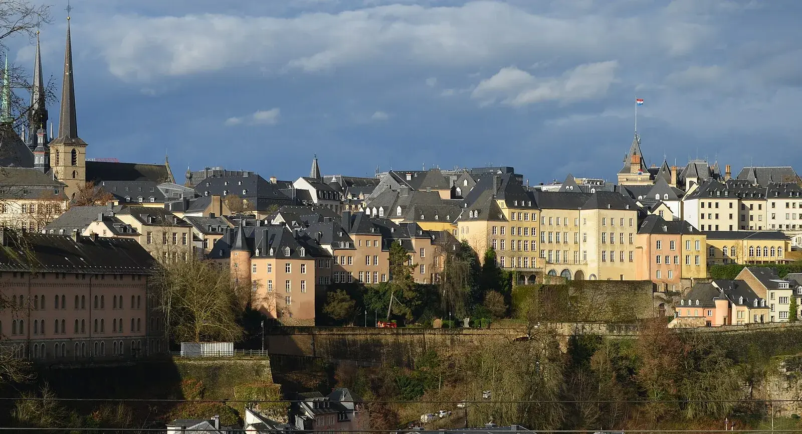 Ville Haute de la ciudad de Luxemburgo vista desde Fort Verlorenkost