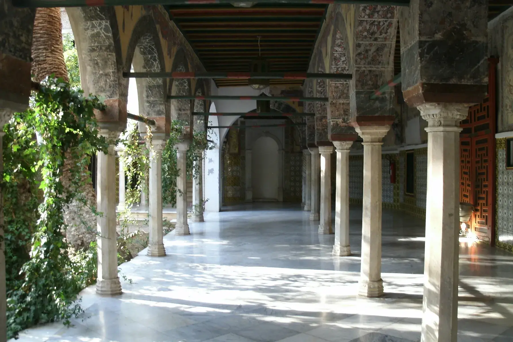 Galería del palacio de Ahmed Bey en Constantina