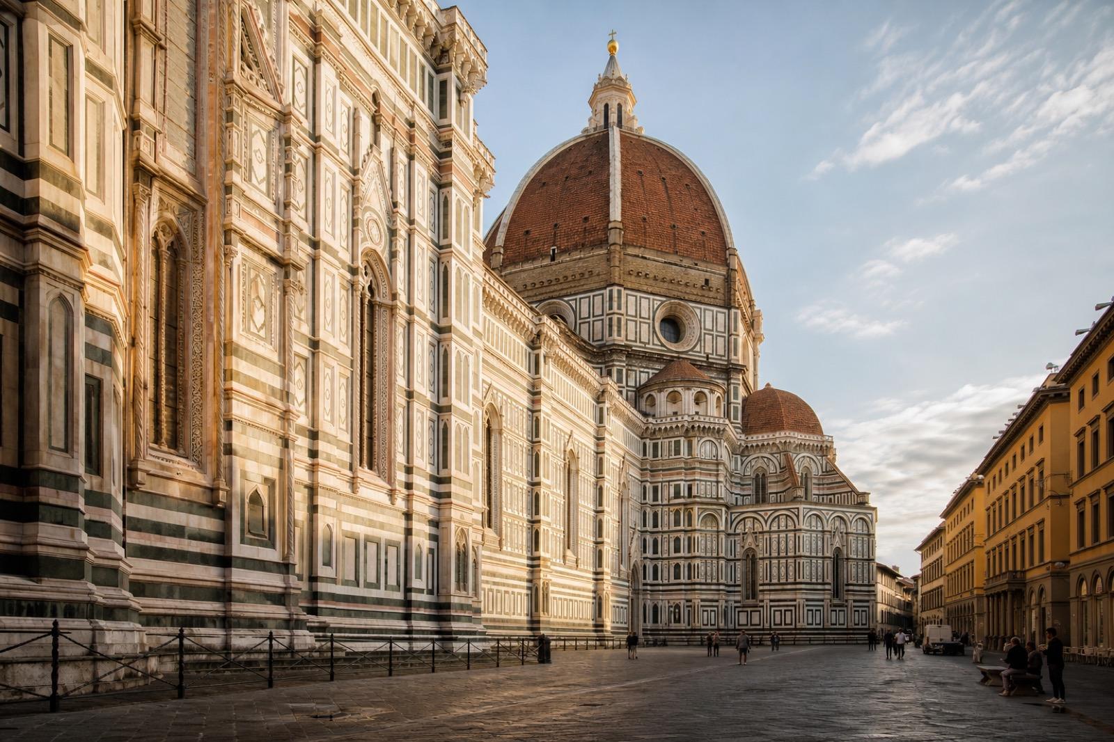 Cúpula de Brunelleschi y tejados históricos de Florencia