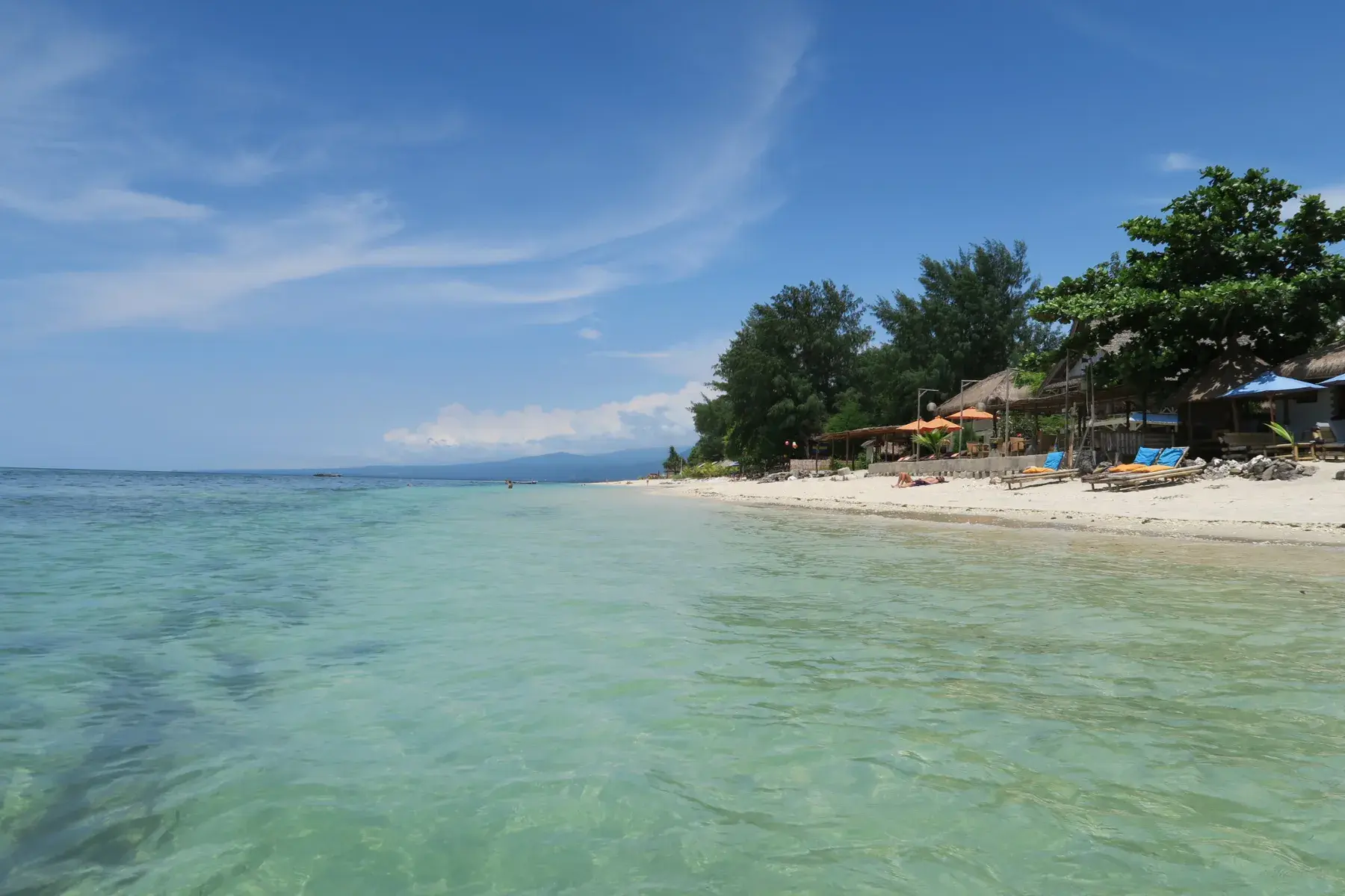 Costa occidental de Gili Air hacia Lombok