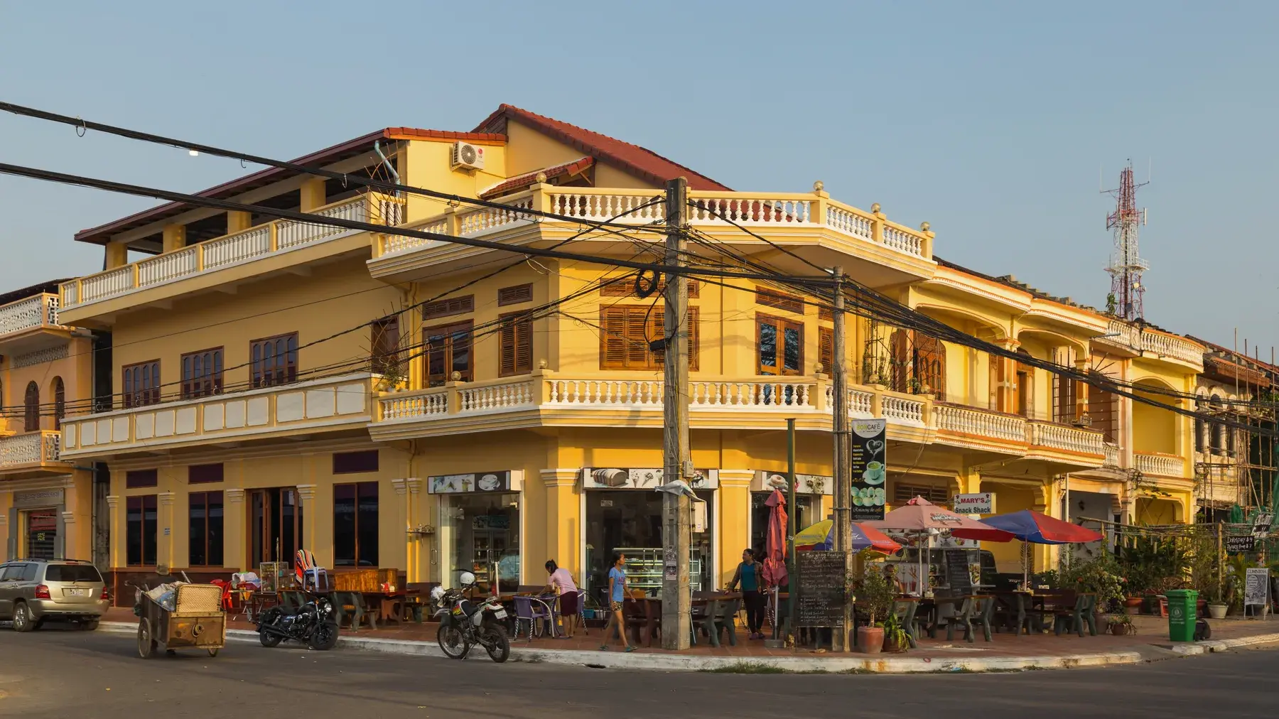 Edificio comercial en el centro de Kampot