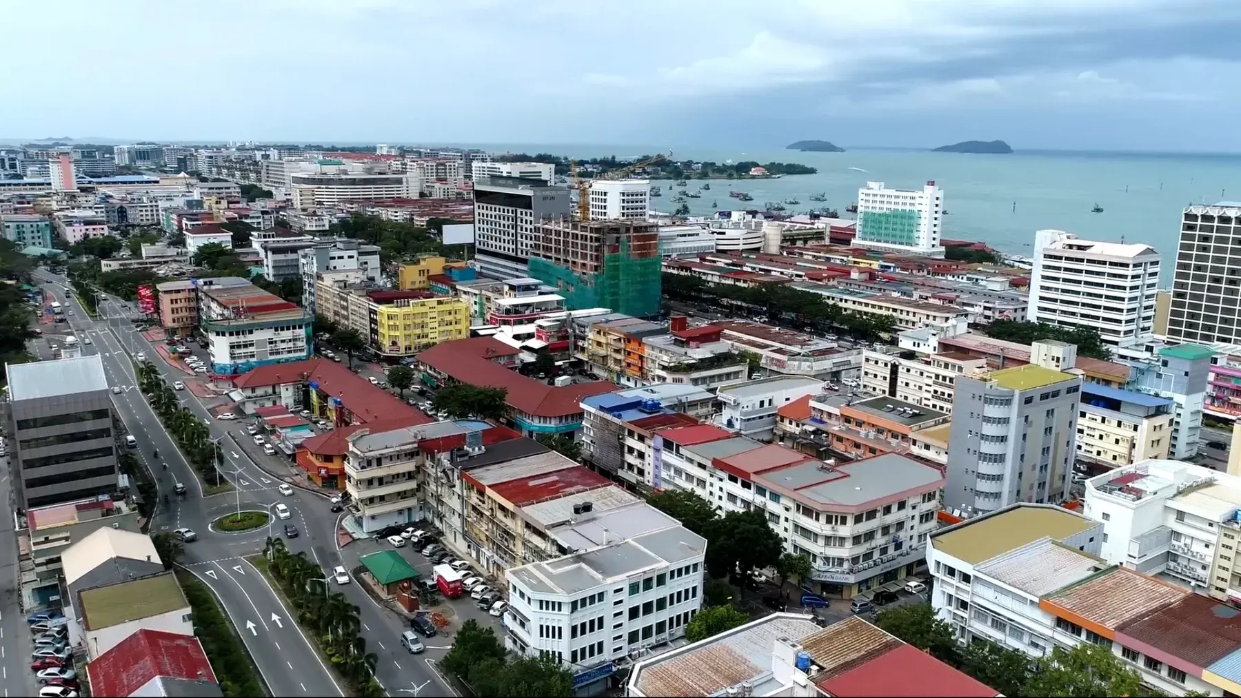 Vista urbana de Kota Kinabalu