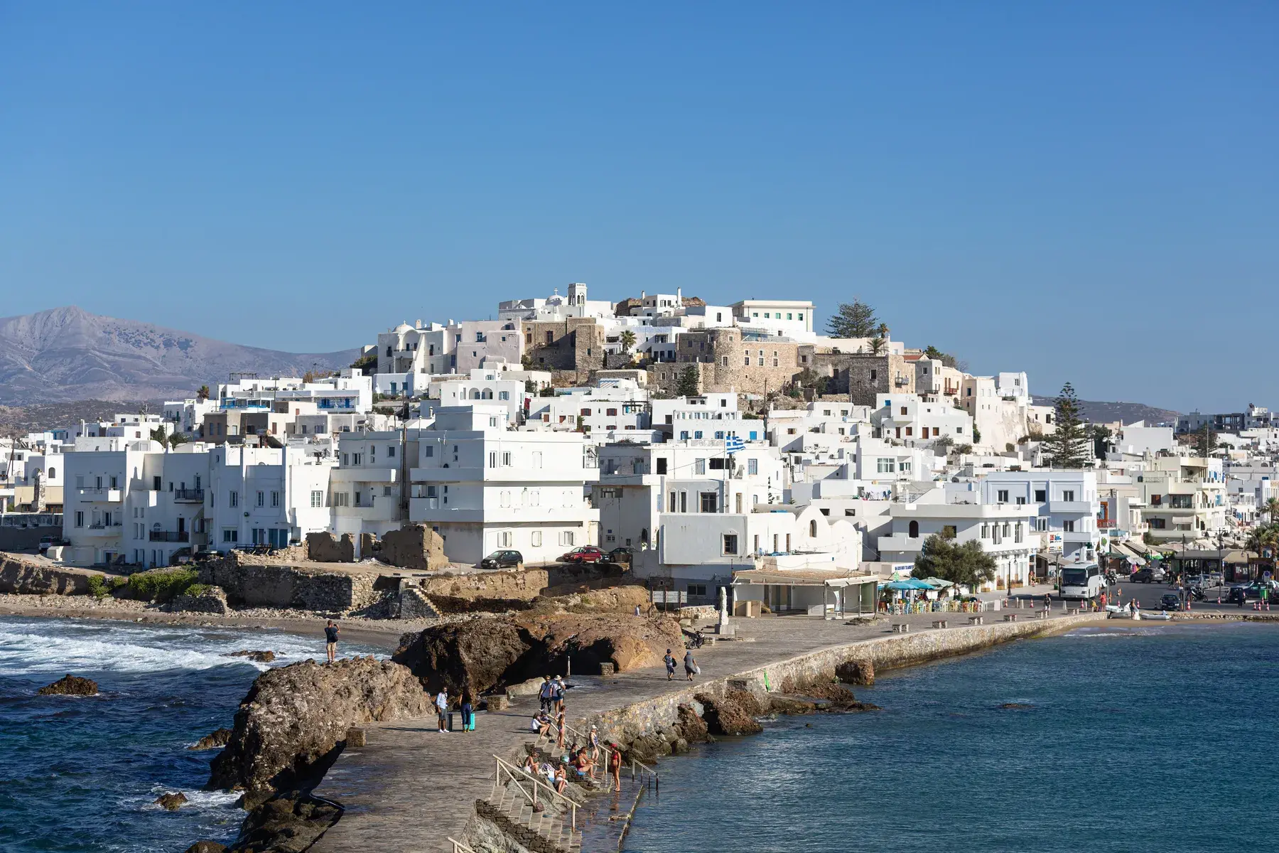Chora y costa de Naxos