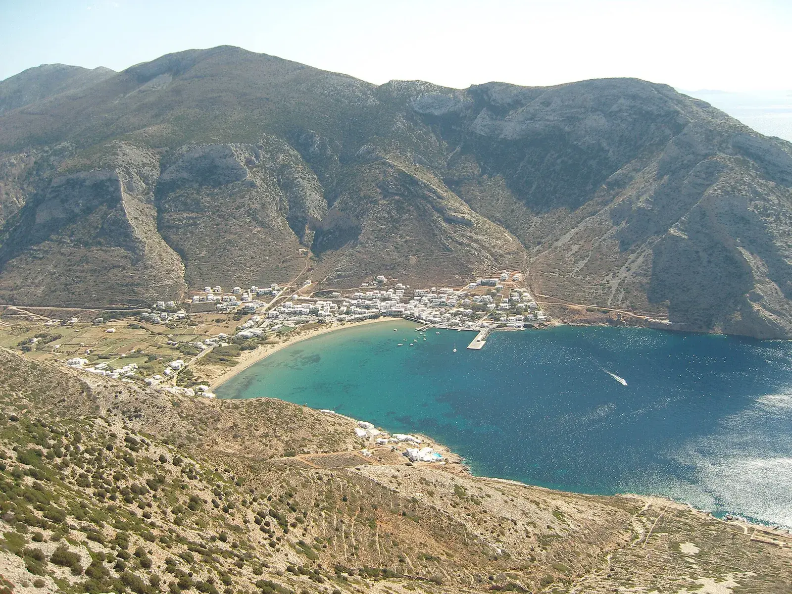 Bahía de Kamares en Sifnos