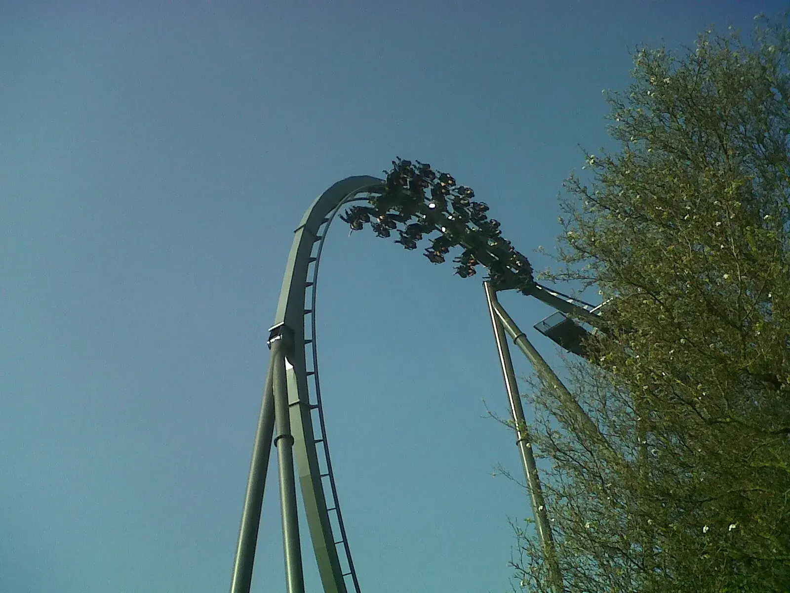 Montaña rusa The Swarm en Thorpe Park
